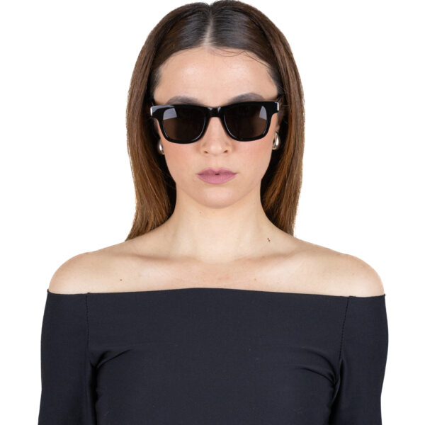 Alternative view of SAINT LAURENT SL 564-001