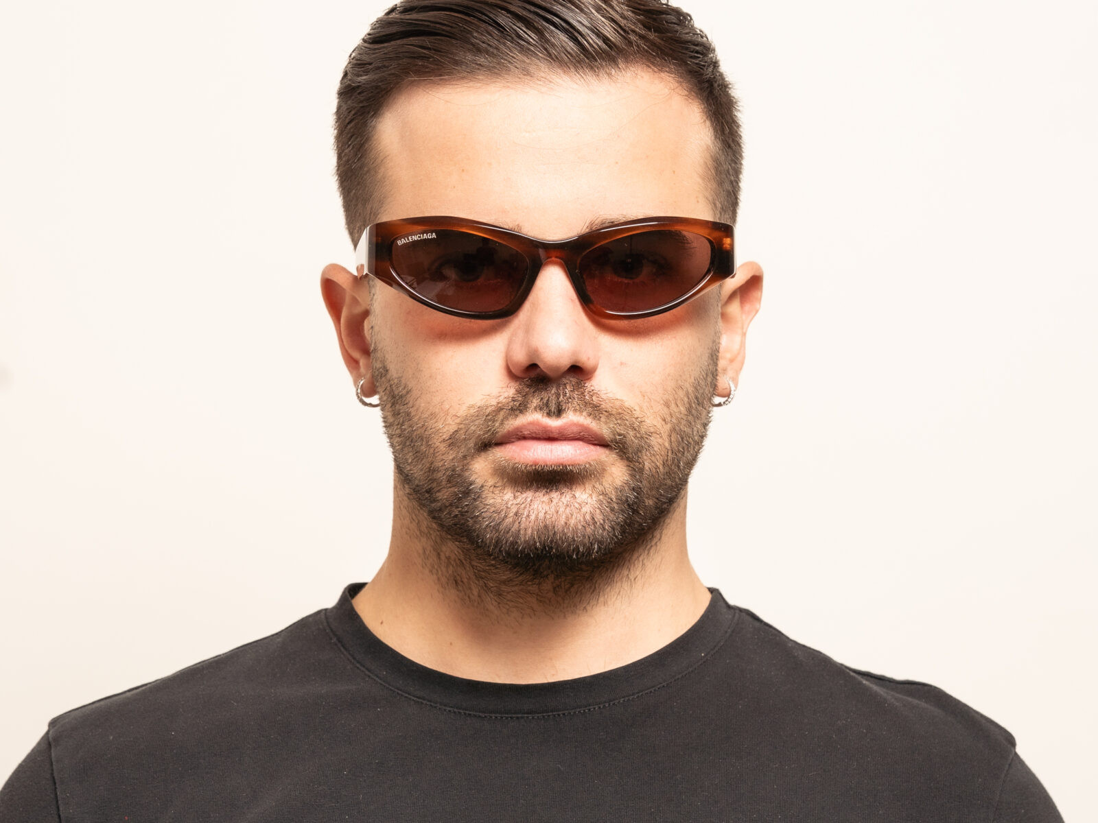 Alternative view of BALENCIAGA BB0387S - 002