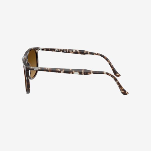 Alternative view of Ray-Ban 2216 143185