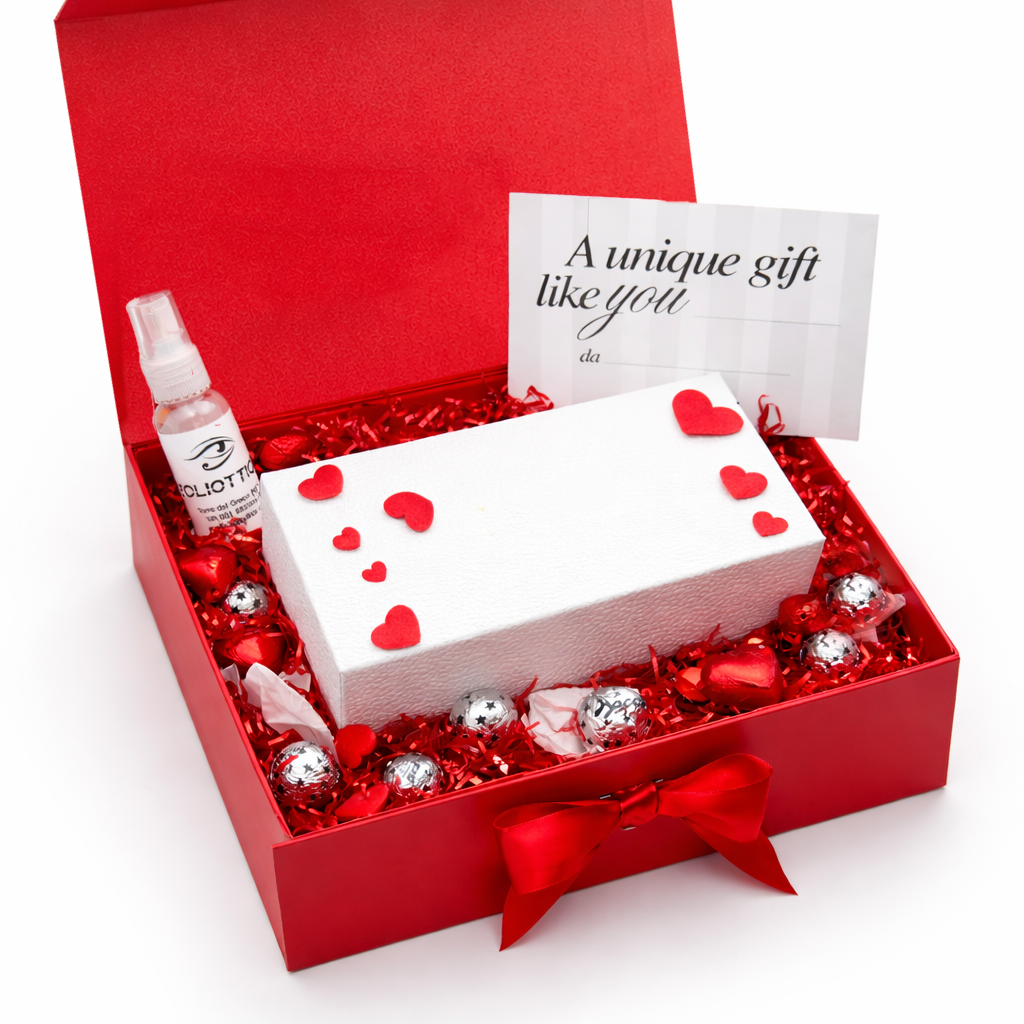 Valentine Box - Box Speciale, Baci Perugina e Spray Detergente